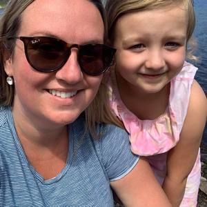 Meet your Posher, Holly